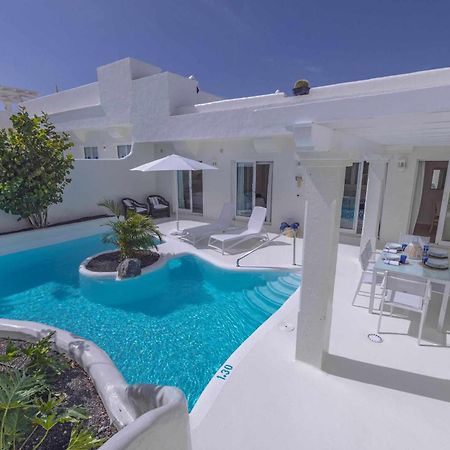 Villa Tiguaro Piscina Climat Jacuzzy Ac Villa 9 12 Corralejo Kültér fotó