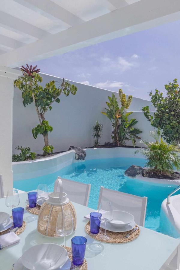 Villa Tiguaro Piscina Climat Jacuzzy Ac Villa 9 12 Corralejo Kültér fotó