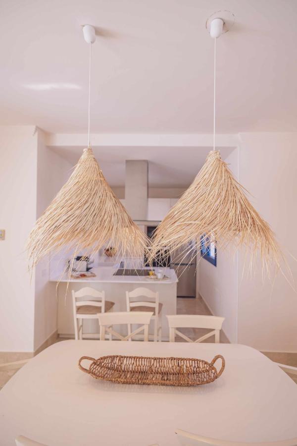 Villa Tiguaro Piscina Climat Jacuzzy Ac Villa 9 12 Corralejo Kültér fotó