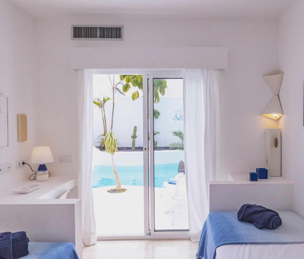 Villa Tiguaro Piscina Climat Jacuzzy Ac Villa 9 12 Corralejo Kültér fotó