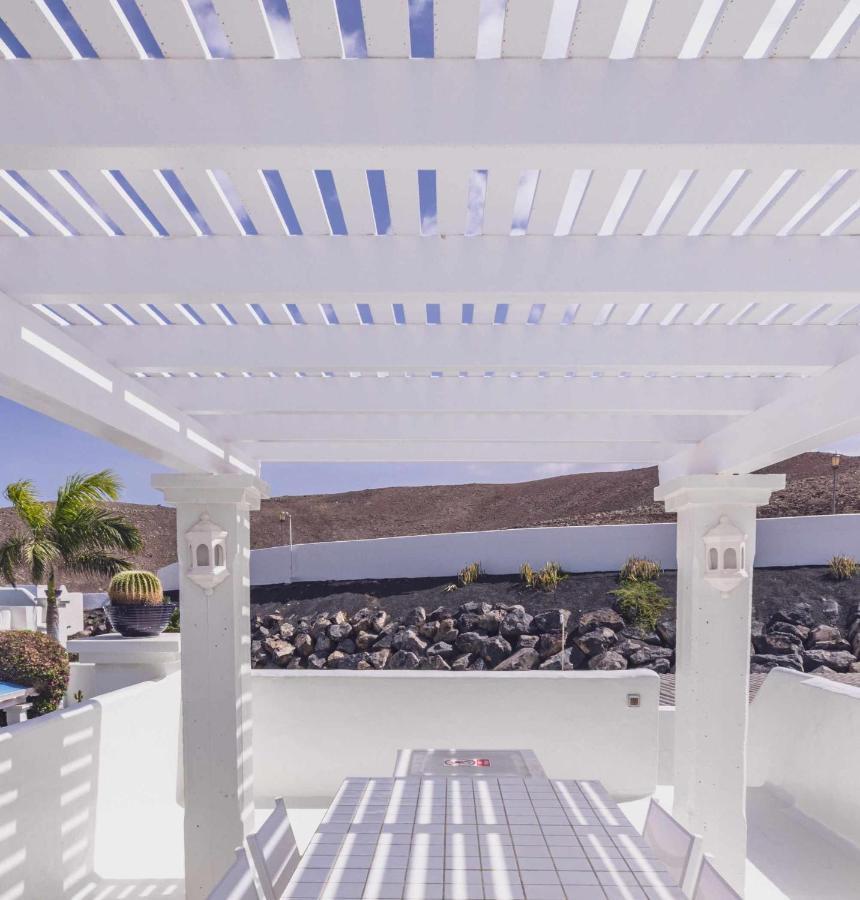 Villa Tiguaro Piscina Climat Jacuzzy Ac Villa 9 12 Corralejo Kültér fotó